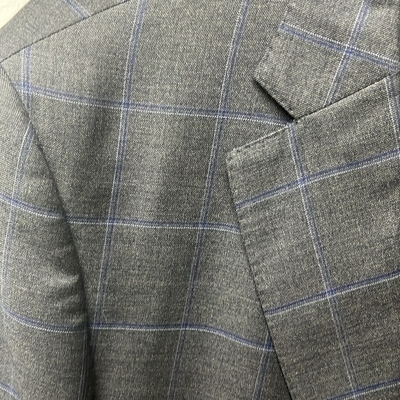 Peter Millar sports coat 100.% wool notch lapel 2 vent back good condition - Picture 2 of 7